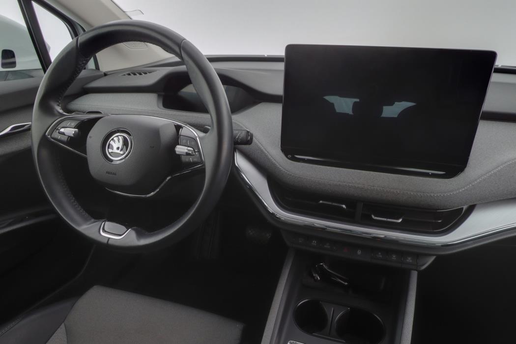 SKODA Enyaq 2023
