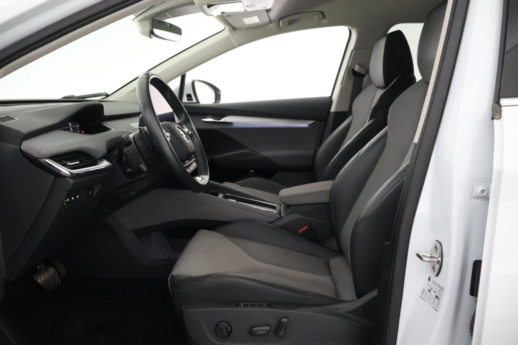 SKODA Enyaq 2023