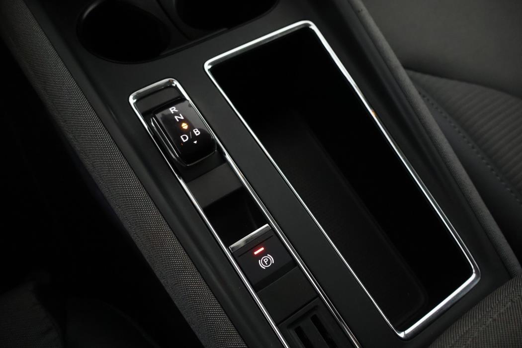 SKODA Enyaq 2023