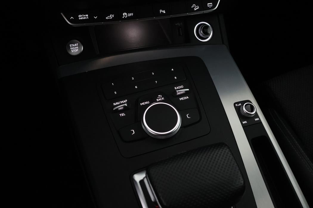 AUDI Q5 2020