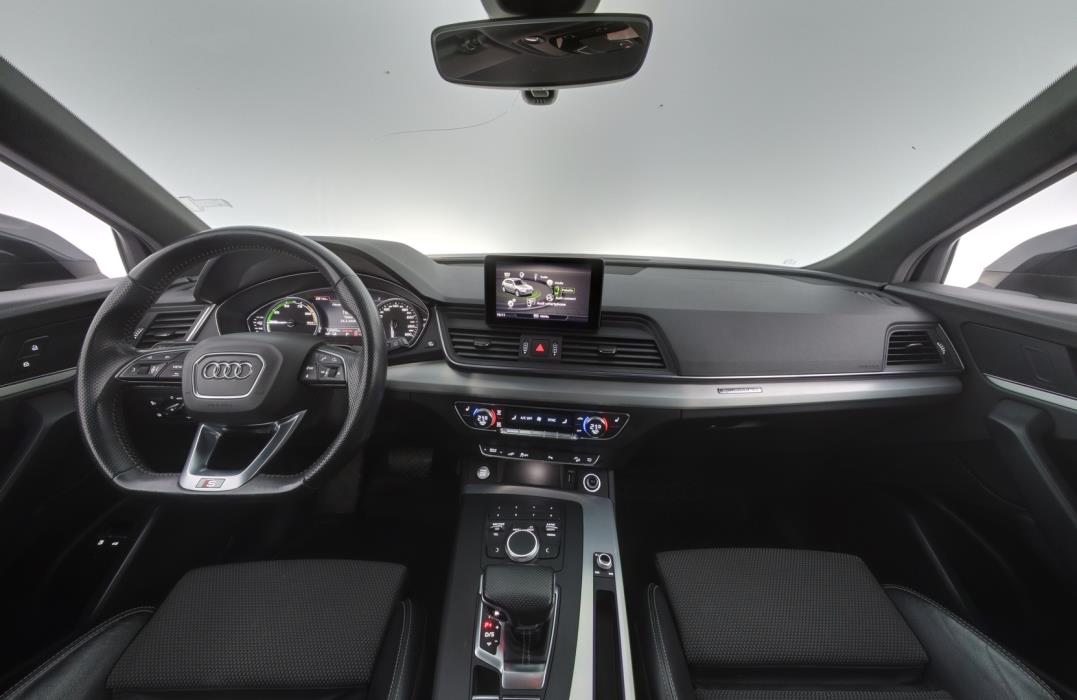 AUDI Q5 2020