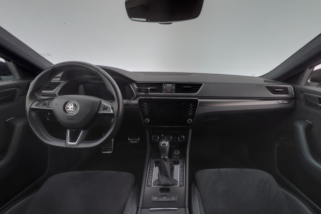 SKODA Superb 2020
