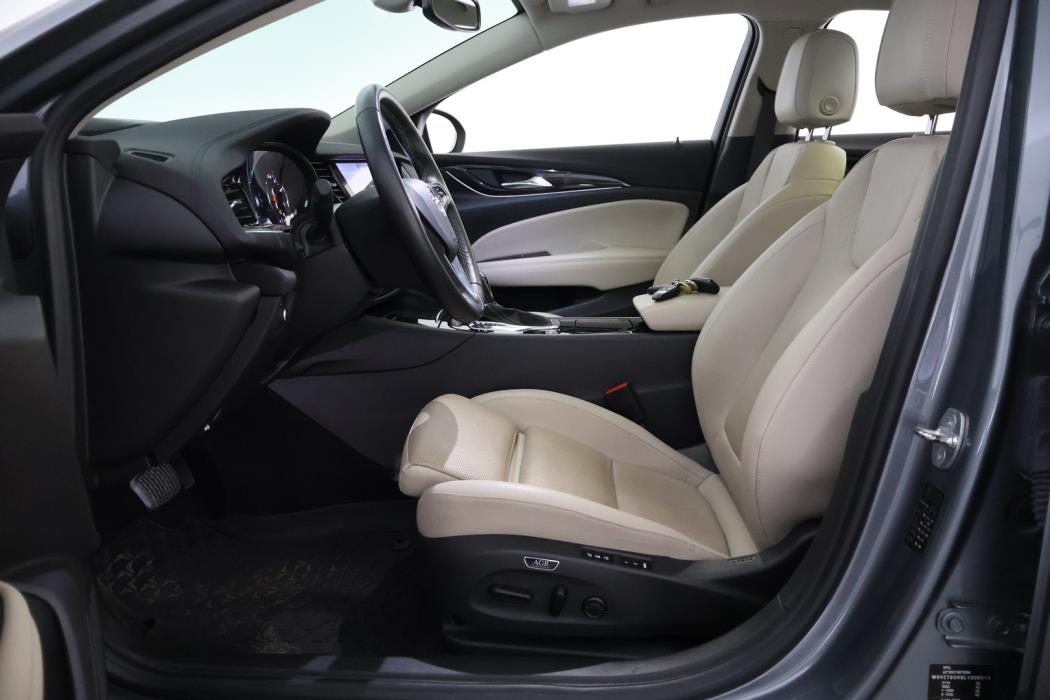 OPEL Insignia 2020
