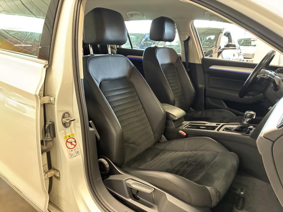VOLKSWAGEN Passat 2017