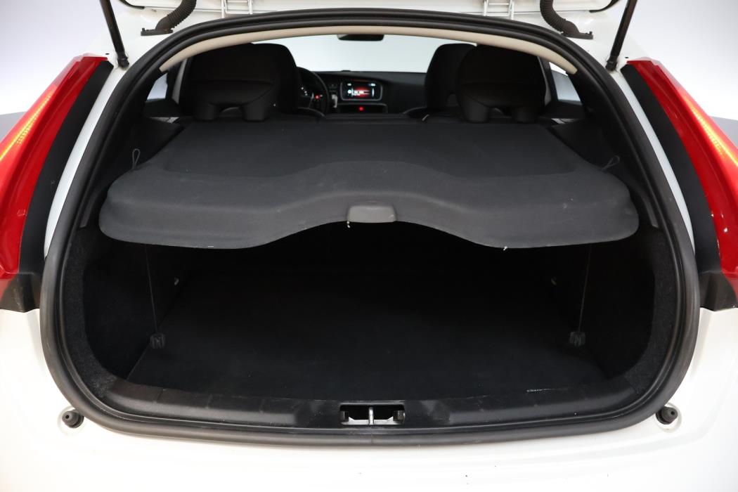 VOLVO V40 Cross Country 2017