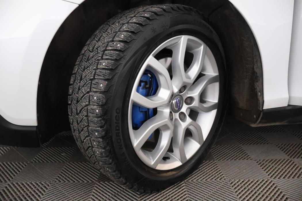 VOLVO V40 Cross Country 2017