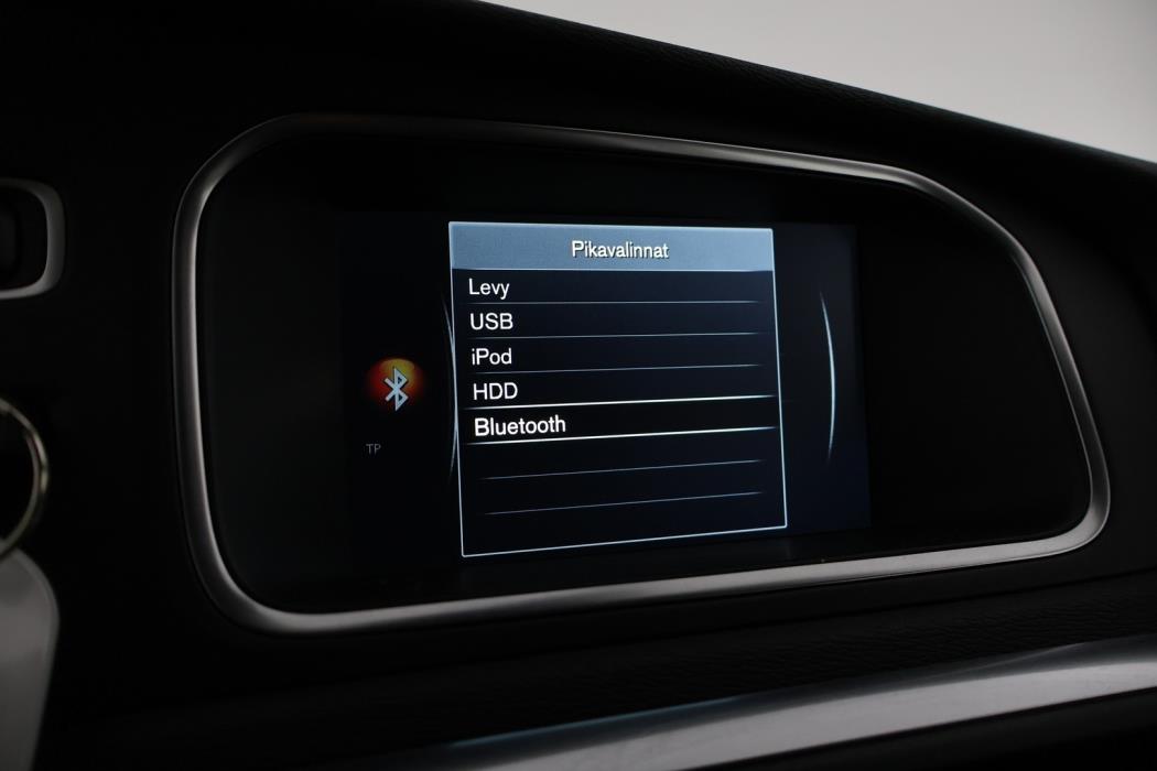 VOLVO V40 Cross Country 2017