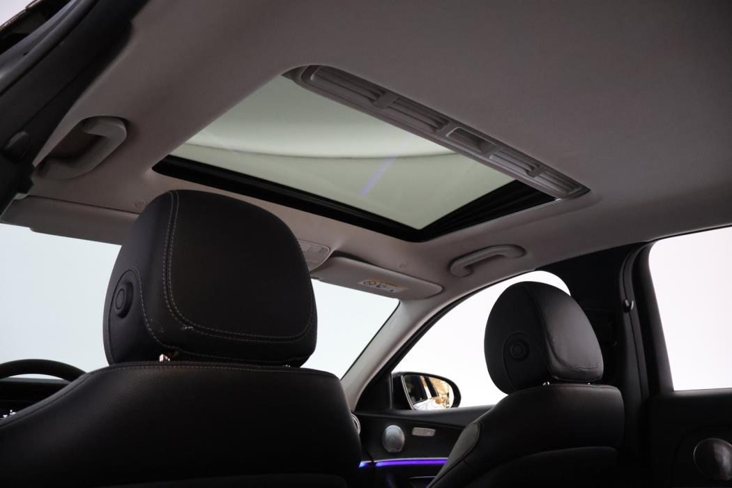 MERCEDES-BENZ E 2017