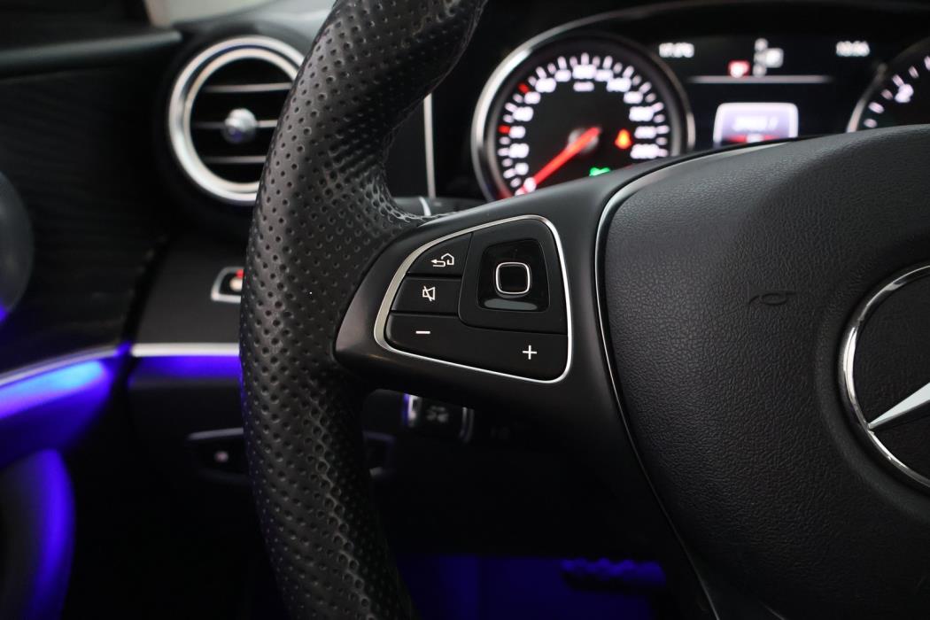 MERCEDES-BENZ E 2017