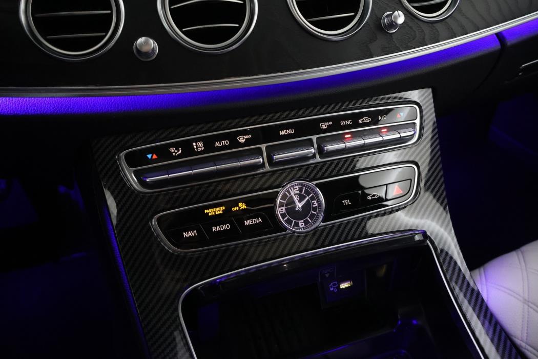 MERCEDES-BENZ E 2017