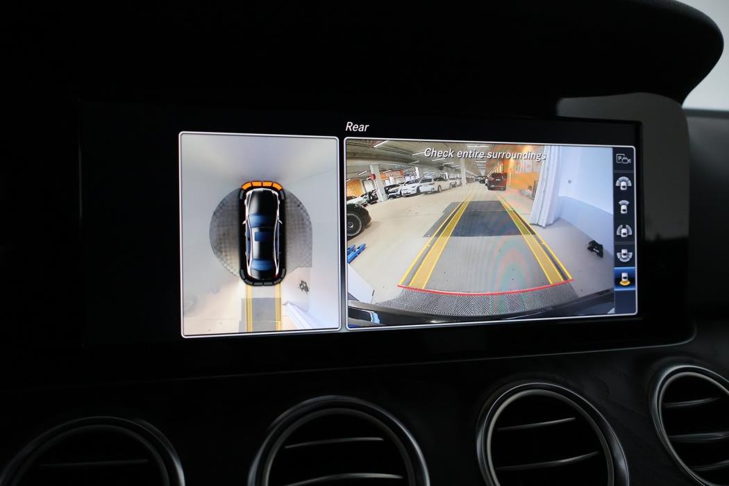 MERCEDES-BENZ E 2017