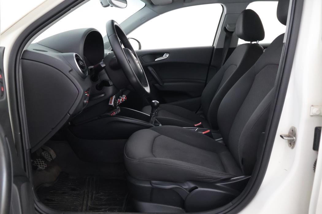 AUDI A1 2012