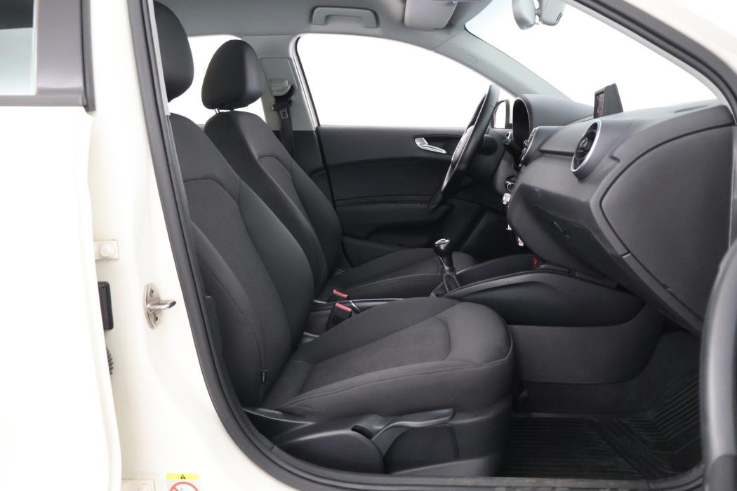 AUDI A1 2012