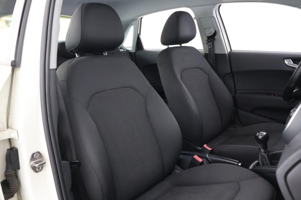 AUDI A1 2012