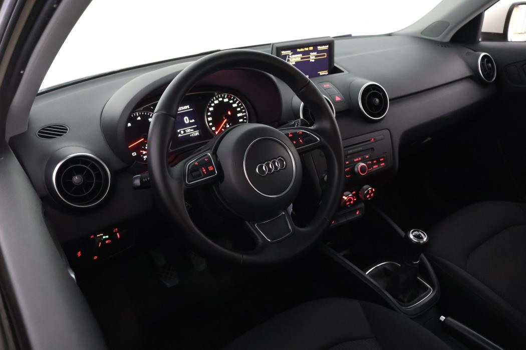 AUDI A1 2012