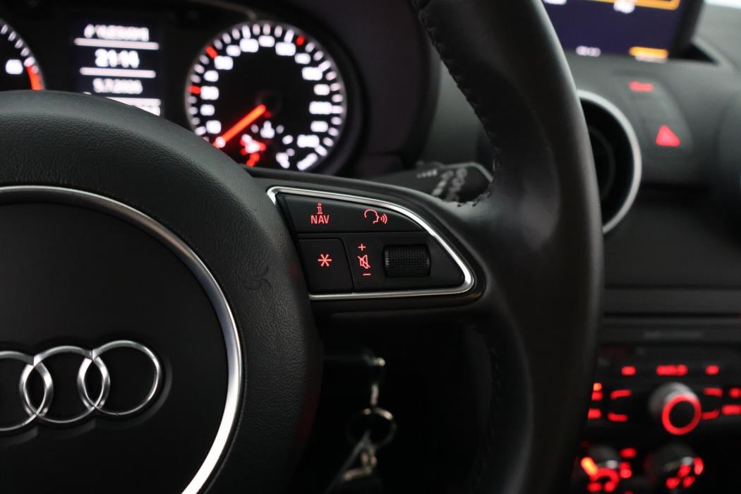 AUDI A1 2012