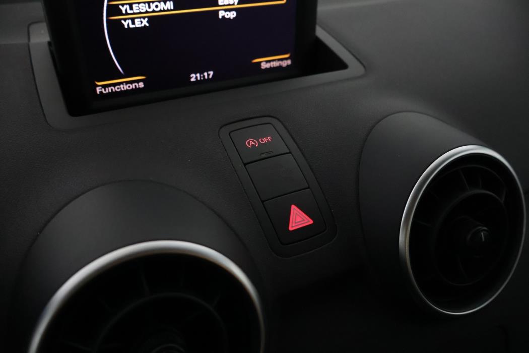 AUDI A1 2012