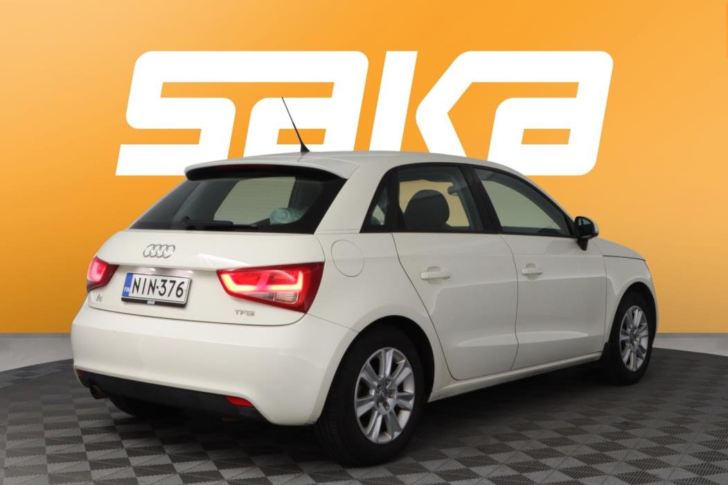 AUDI A1 2012