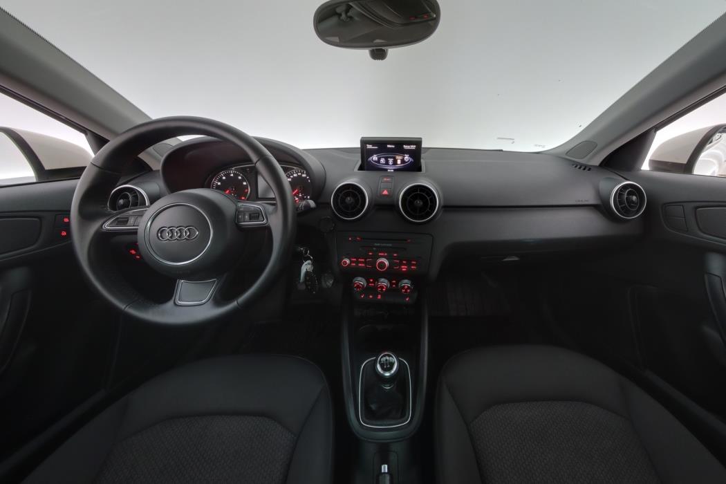 AUDI A1 2012