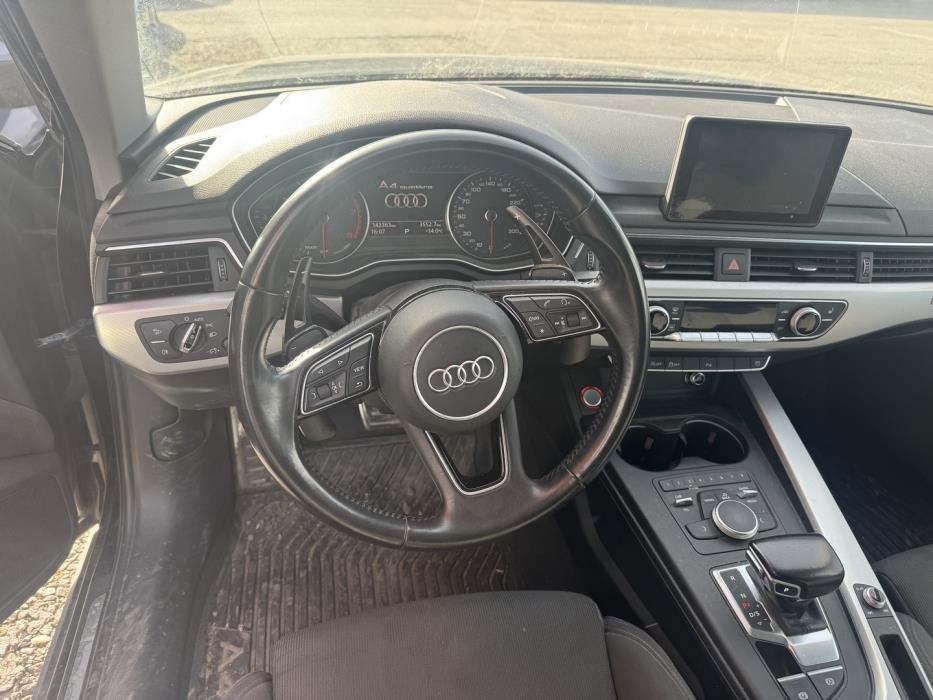 AUDI A4 2016