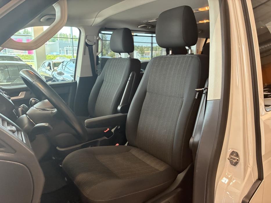 VOLKSWAGEN Caravelle 2019