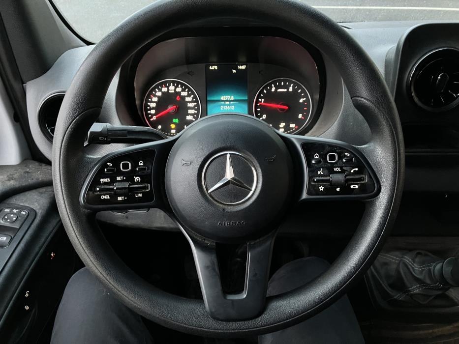MERCEDES-BENZ Sprinter 2021