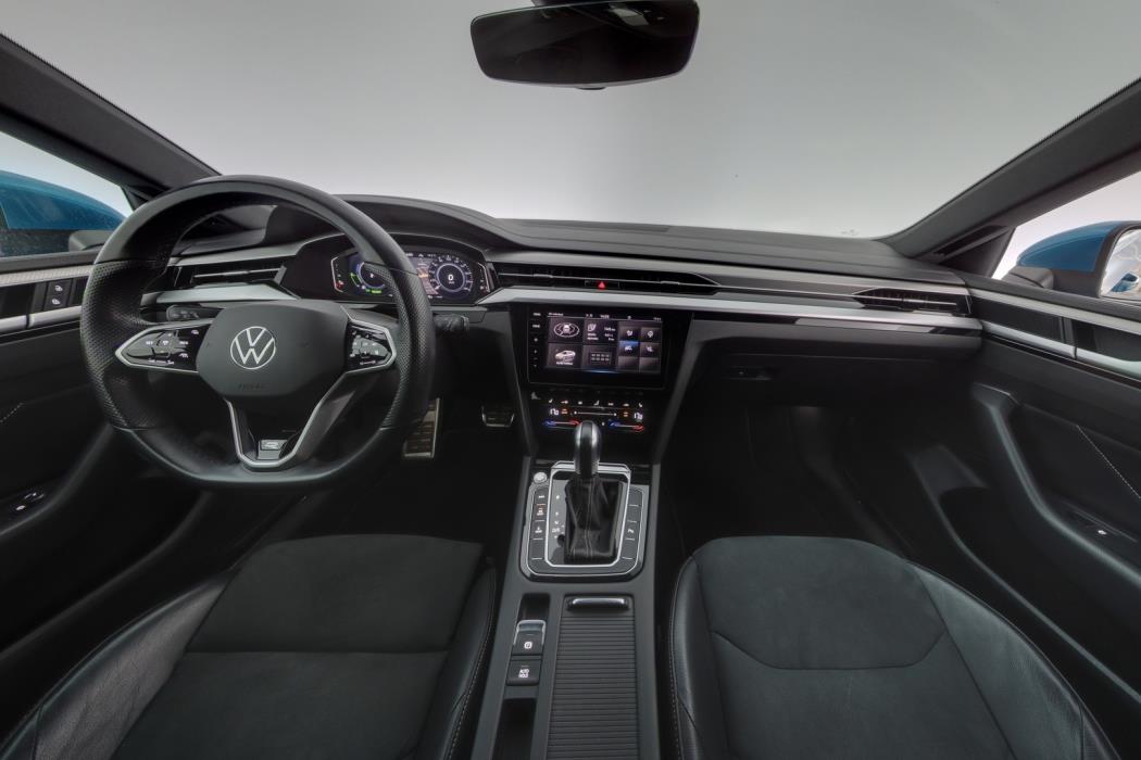 VOLKSWAGEN Arteon 2023