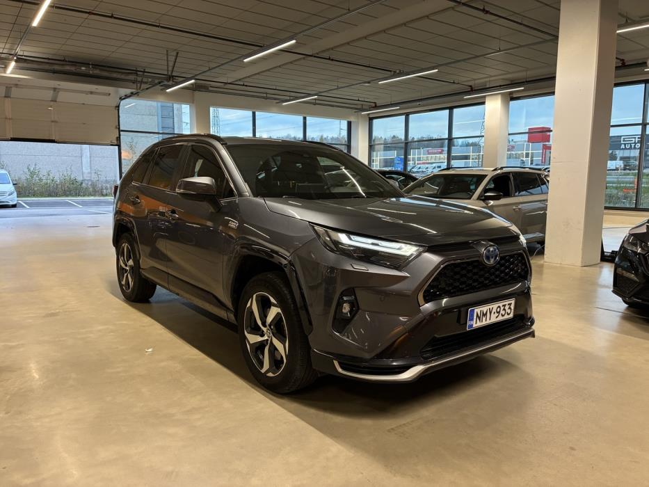 TOYOTA RAV4 Plug-in 2023