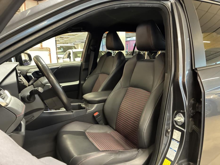 TOYOTA RAV4 Plug-in 2023