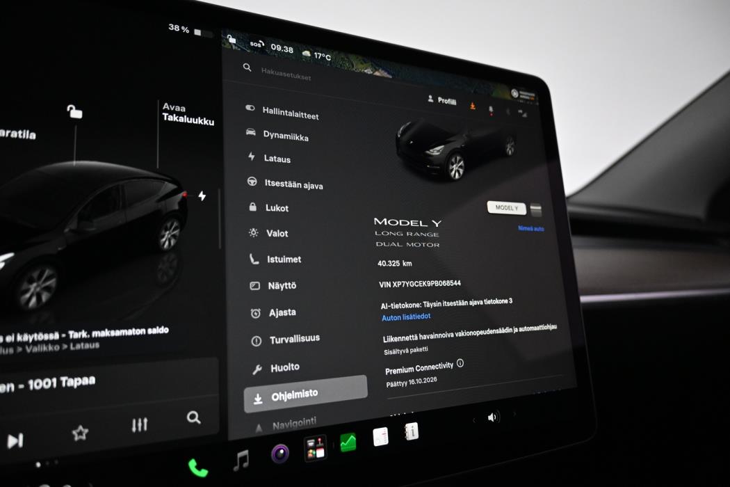 TESLA Model Y 2023