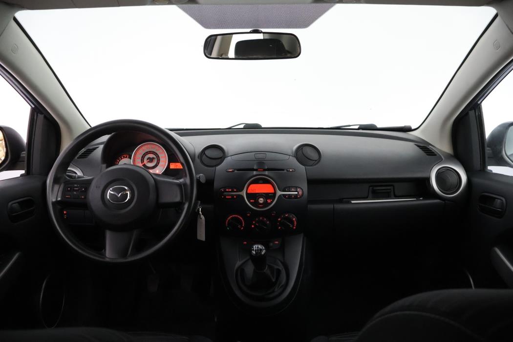 MAZDA Mazda2 2008