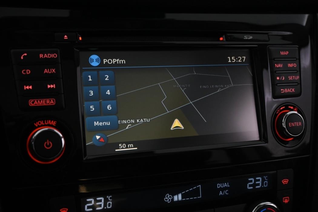 NISSAN Qashqai 2015
