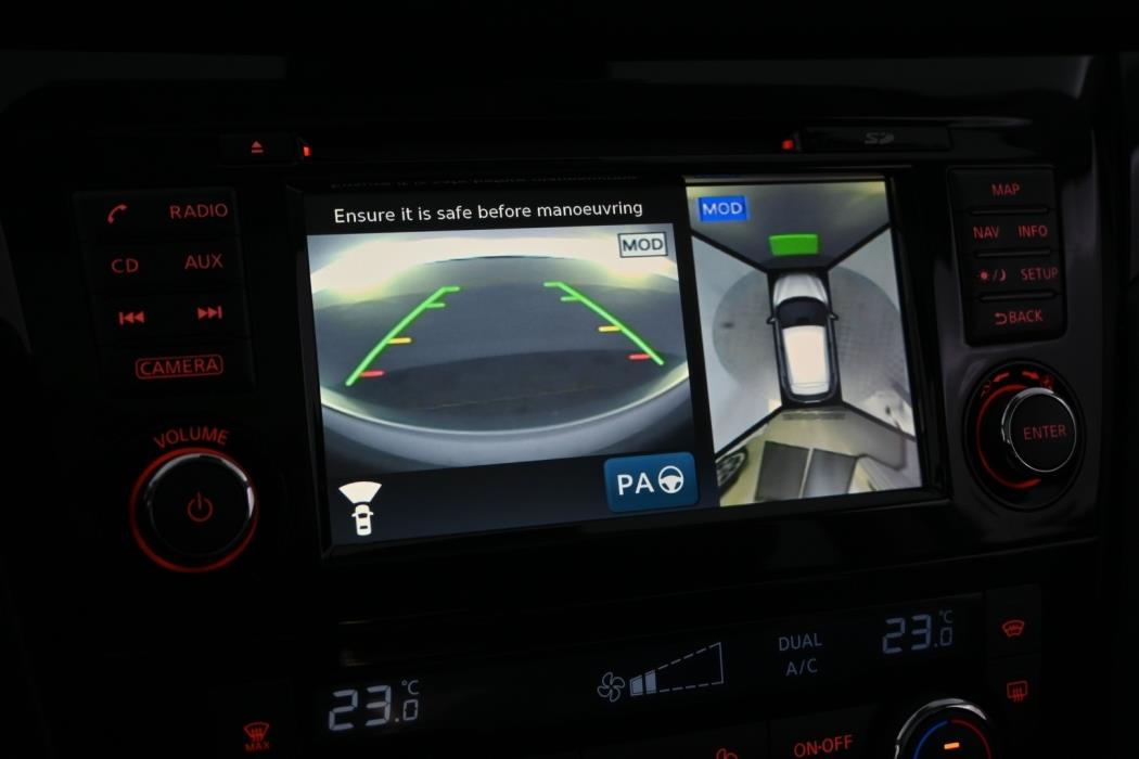 NISSAN Qashqai 2015