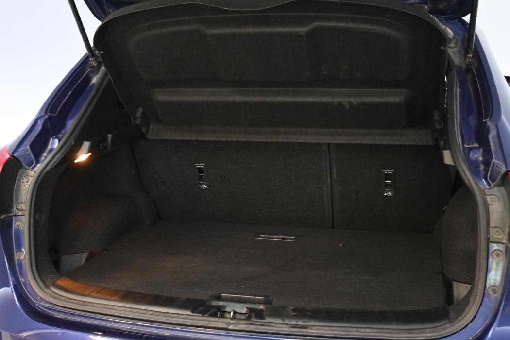 NISSAN Qashqai 2015