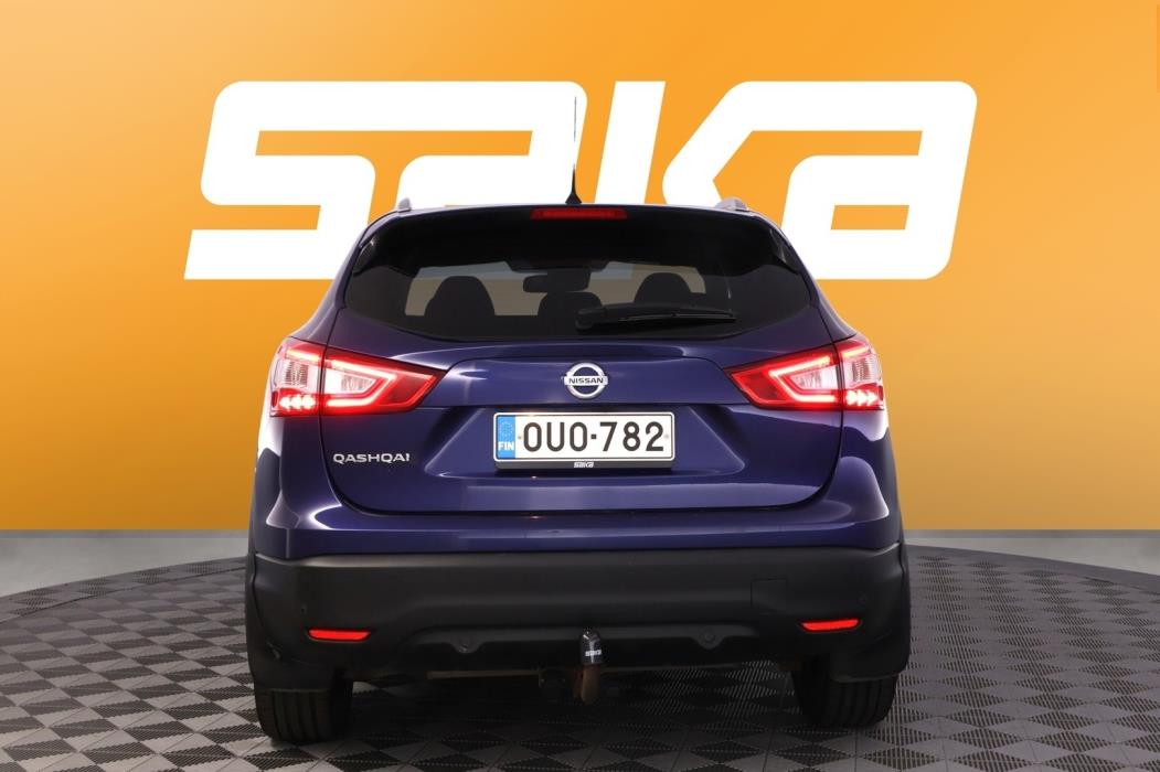 NISSAN Qashqai 2015