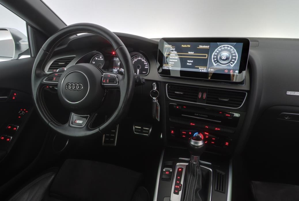AUDI S5 2015