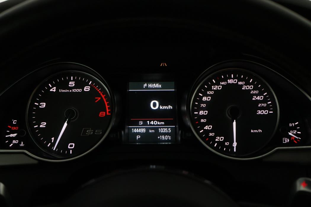 AUDI S5 2015