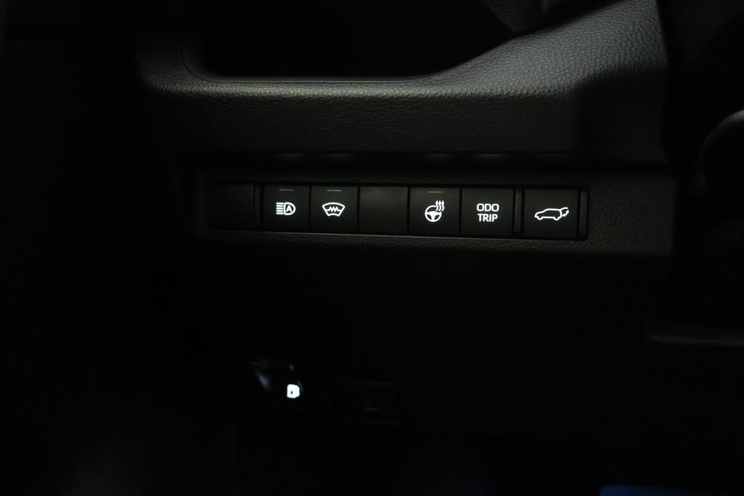 TOYOTA RAV4 2023