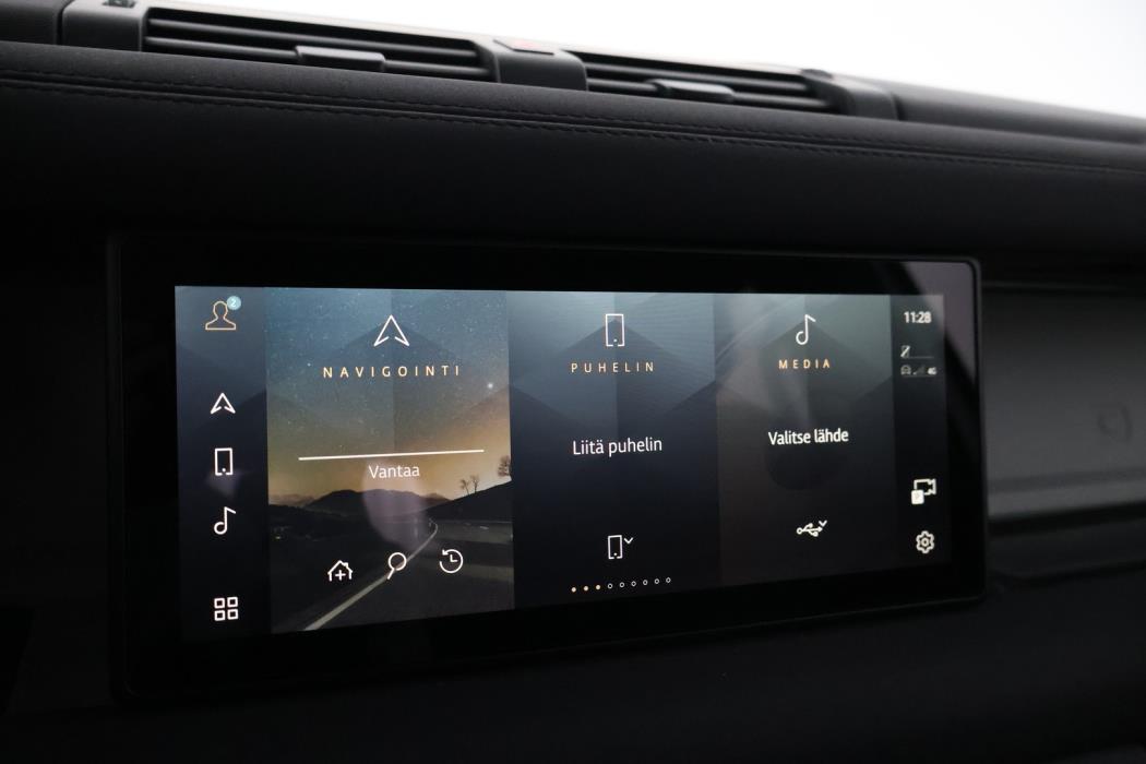 LAND ROVER Defender 2023
