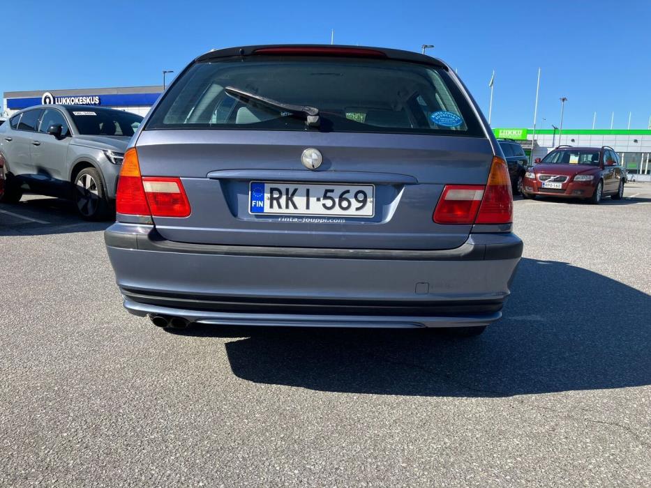 BMW 320 2002