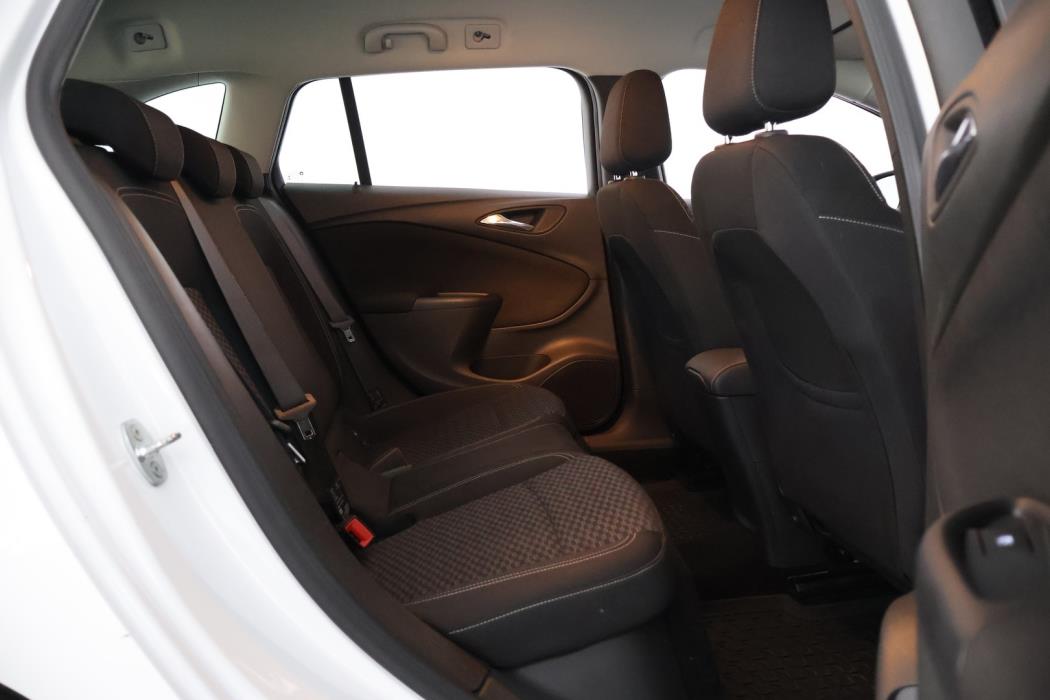 OPEL Astra 2017