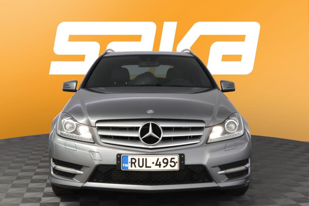 MERCEDES-BENZ C 2012