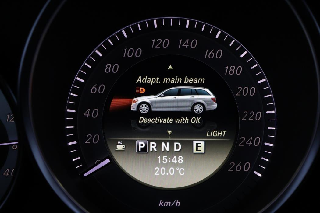 MERCEDES-BENZ C 2012