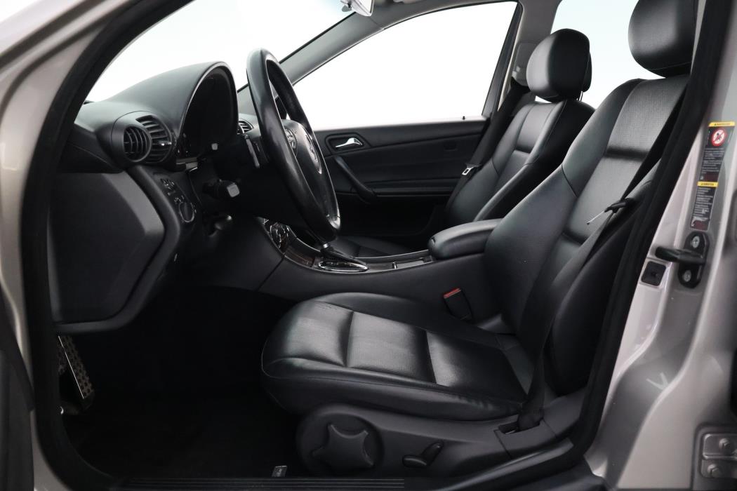 MERCEDES-BENZ C 2008