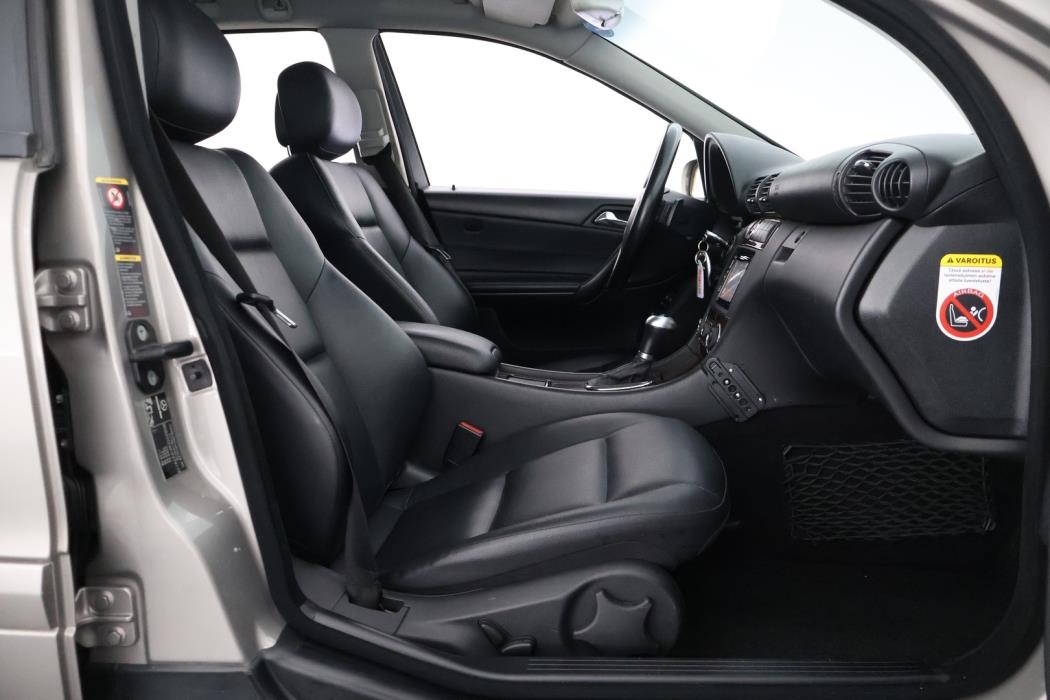MERCEDES-BENZ C 2008