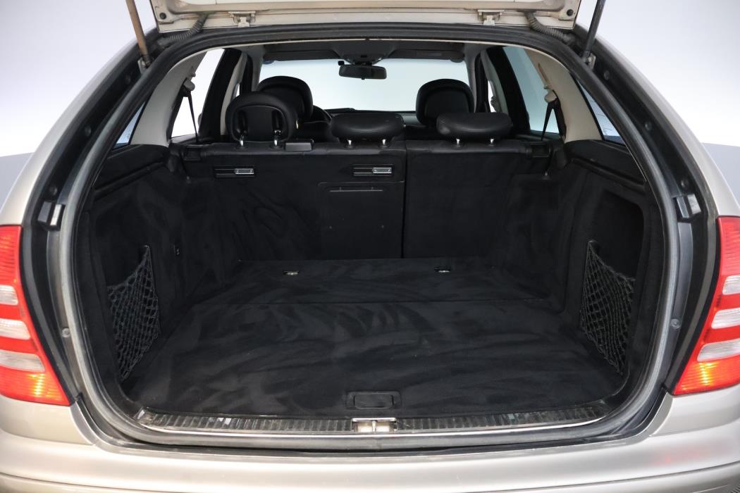 MERCEDES-BENZ C 2008