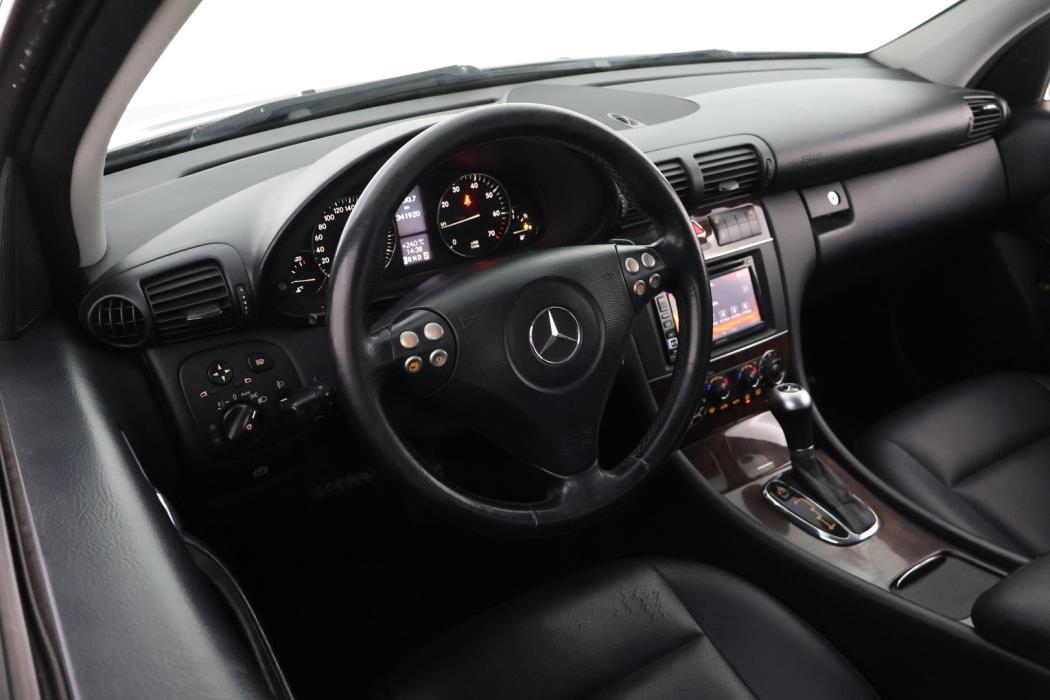 MERCEDES-BENZ C 2008