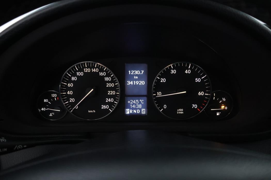 MERCEDES-BENZ C 2008
