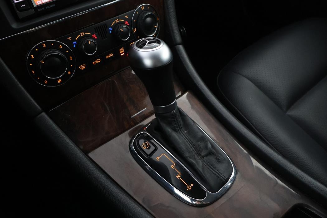 MERCEDES-BENZ C 2008