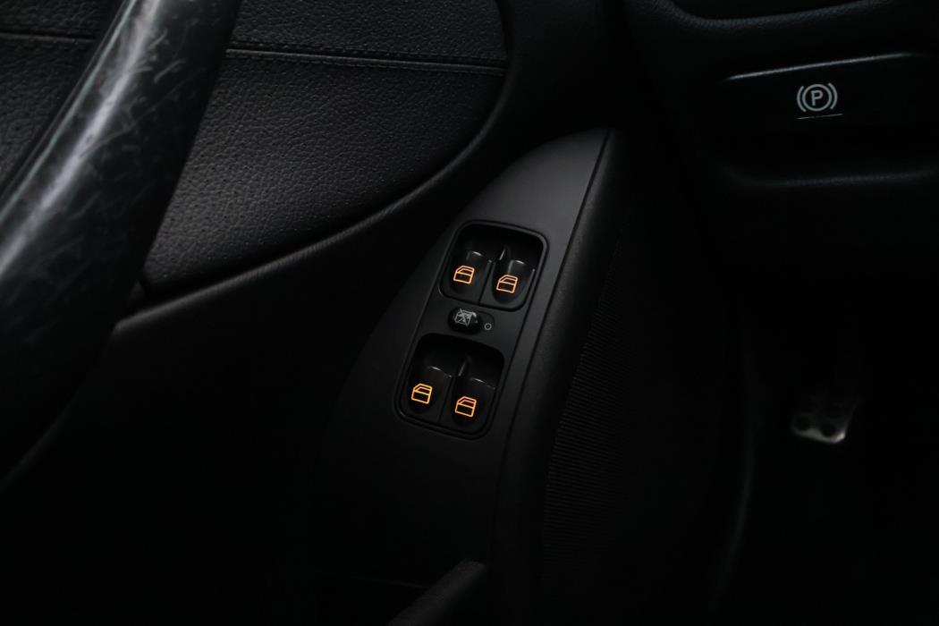 MERCEDES-BENZ C 2008